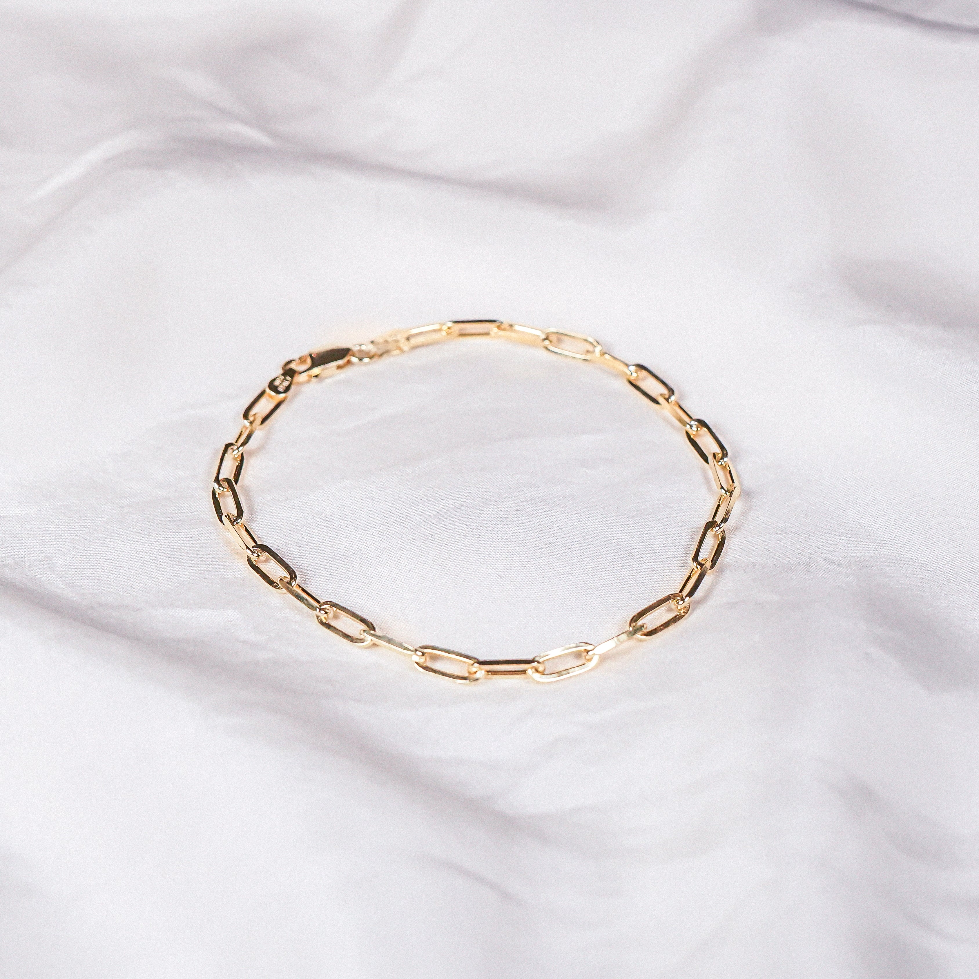 Emma Paper Clip Gold Chain Bracelet