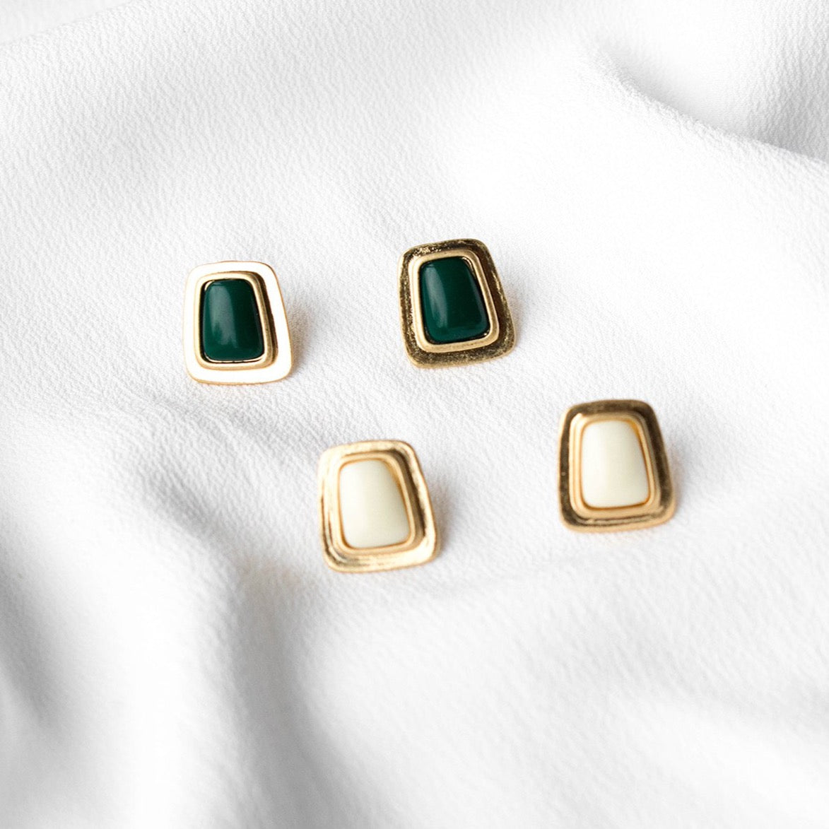 Vintage stud earrings sale